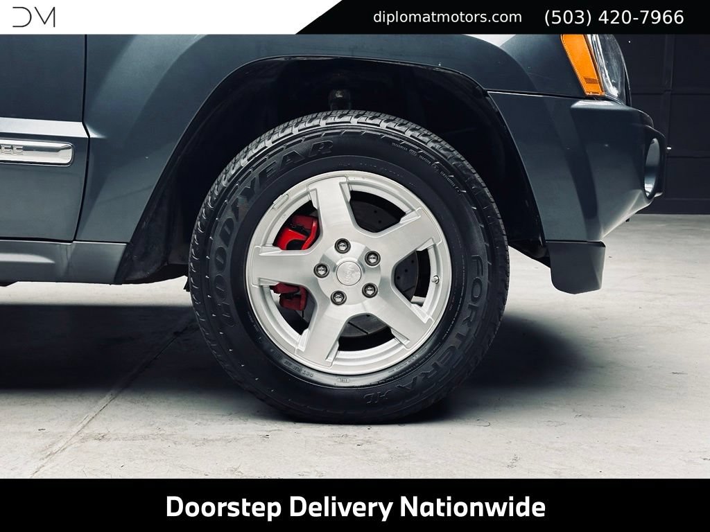 Used 2007 Jeep Grand Cherokee Limited w/ Trailer Tow Group IV AWD/4WD image 45