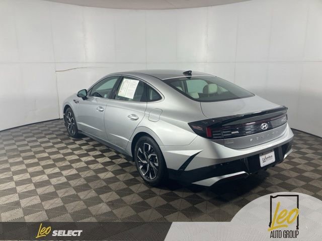 Used 2025 Hyundai Sonata SEL image 4