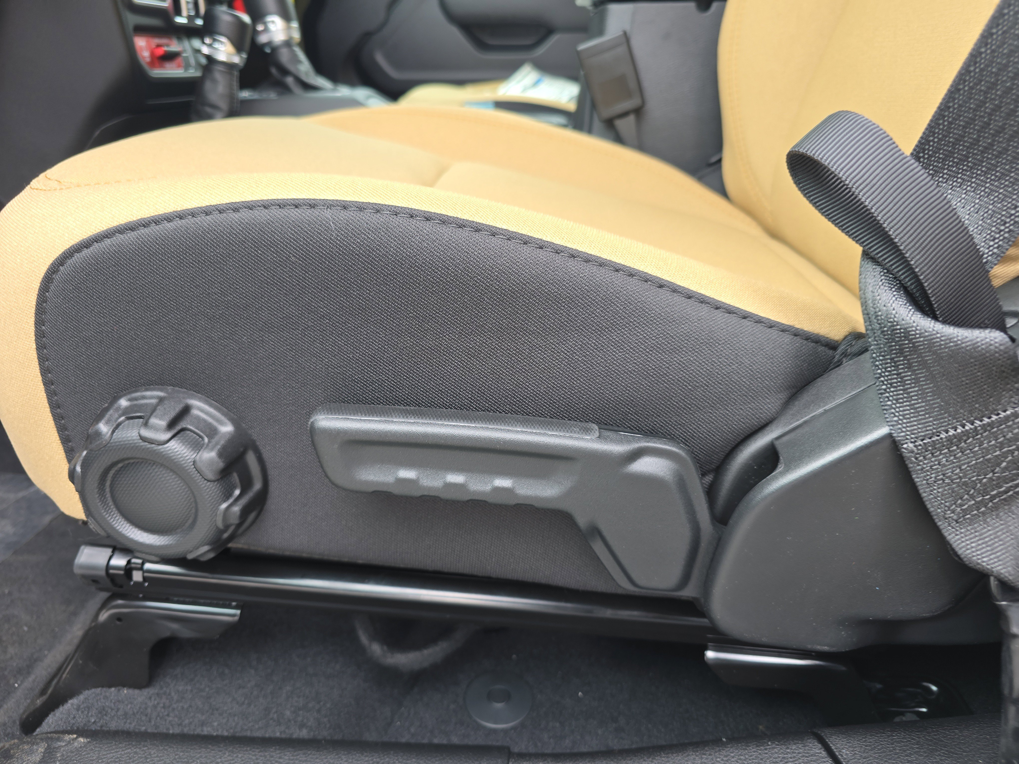 New 2026 Jeep Wrangler Unlimited Sport AWD/4WD image 14