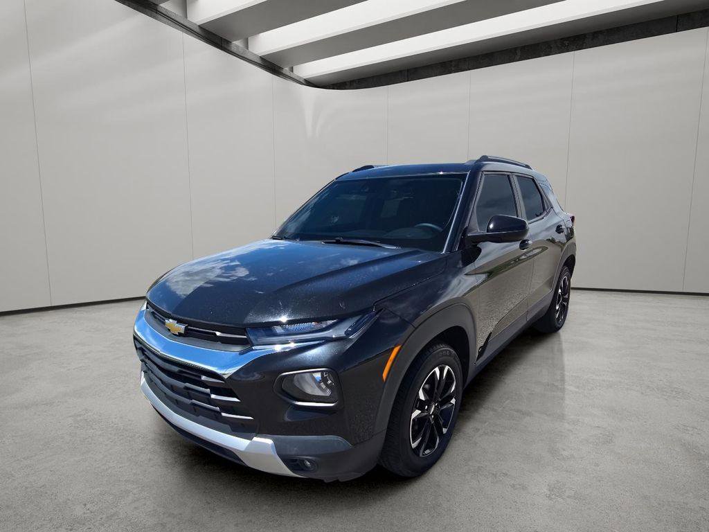 Used 2021 Chevrolet TrailBlazer LT FWD image 1