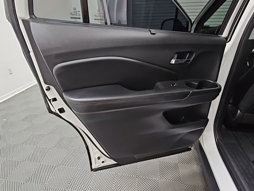 Used 2021 Honda Pilot Special Edition image 31