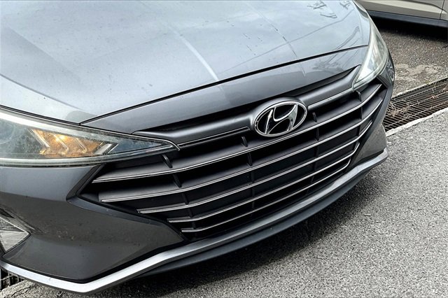 Used 2019 Hyundai Elantra SEL image 30