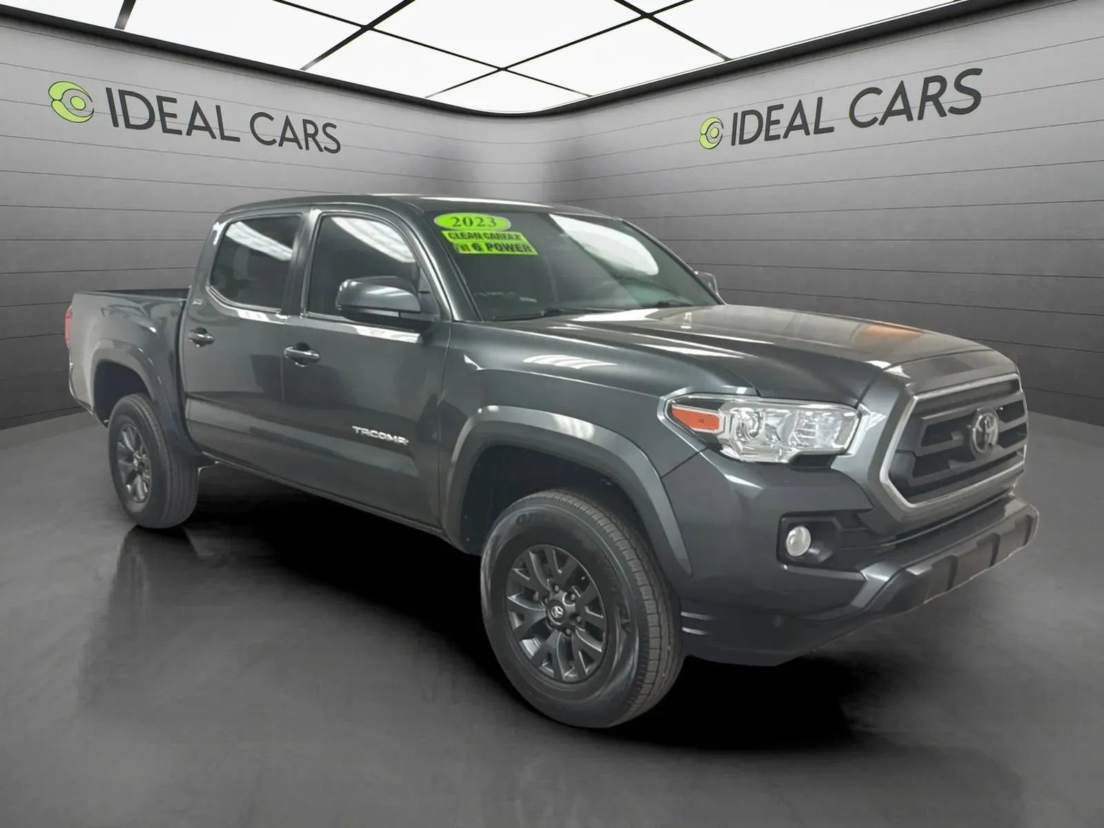 Used 2023 Toyota Tacoma SR5 RWD image 3