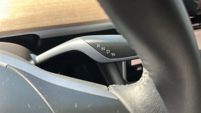 Used 2023 Tesla Model Y Long Range image 14