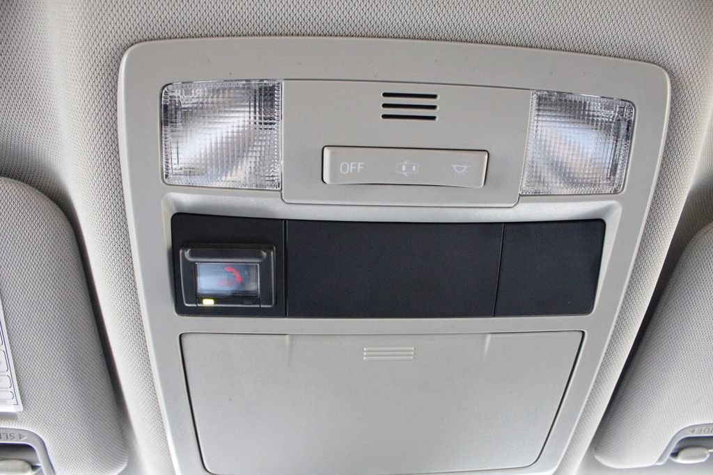 Used 2020 Toyota Tacoma SR AWD/4WD image 34