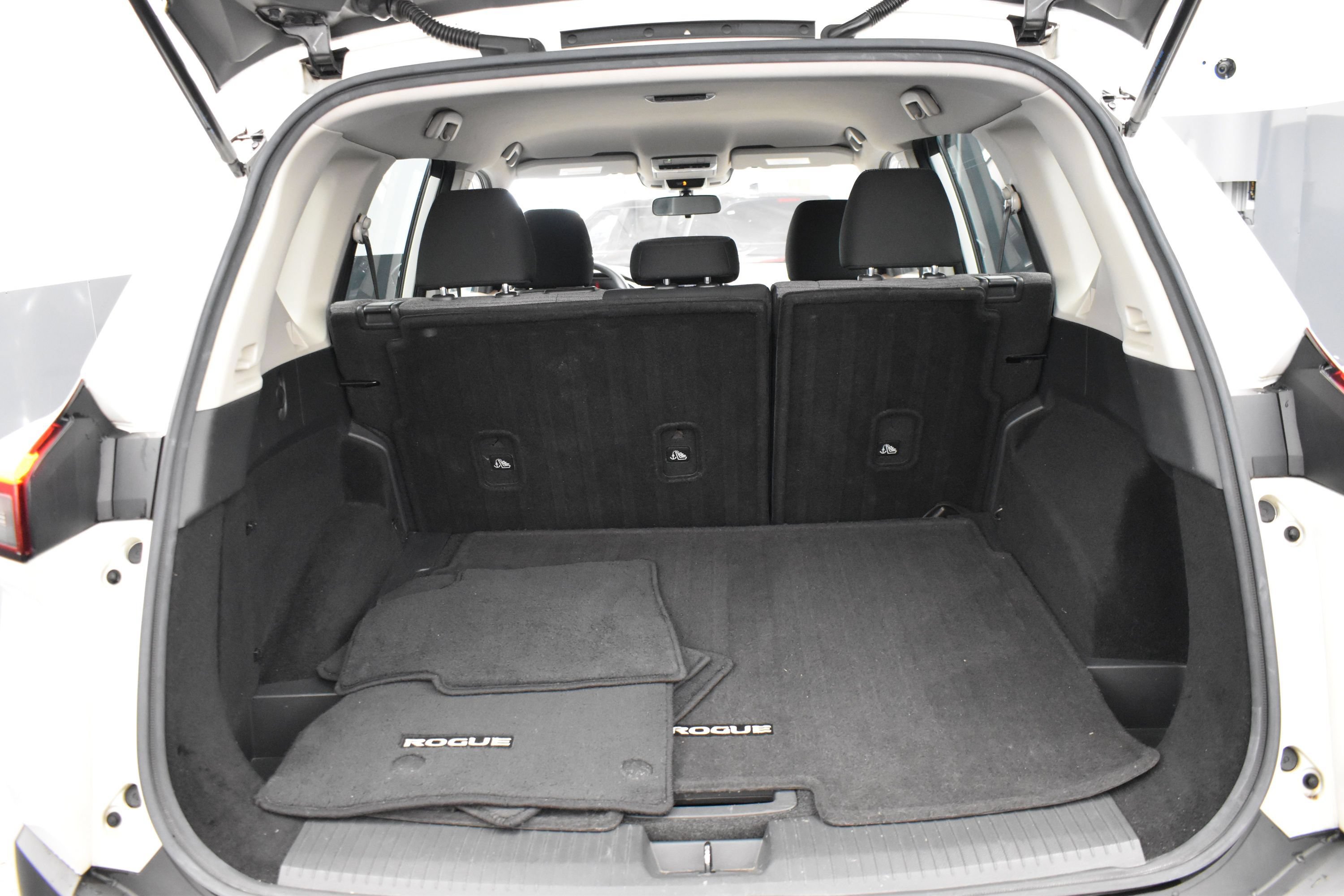 Used 2021 Nissan Rogue SV AWD/4WD image 13