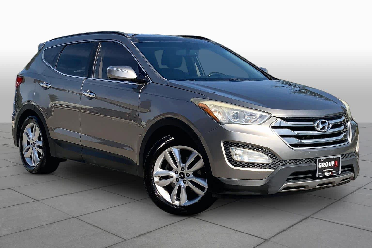 Used 2016 Hyundai Santa Fe Sport 2.0T w/ Option Group 05 FWD image 3