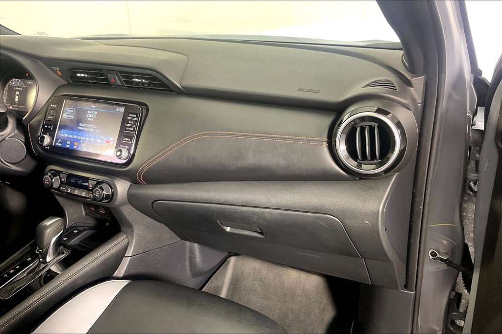 Used 2024 Nissan Kicks SR w/ SR Premium Package FWD image 18