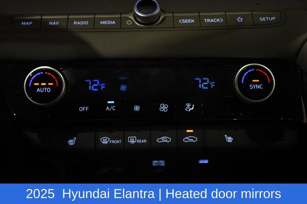 Used 2025 Hyundai Elantra SEL FWD image 23