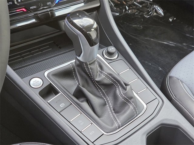 New 2025 Volkswagen Jetta SE image 14