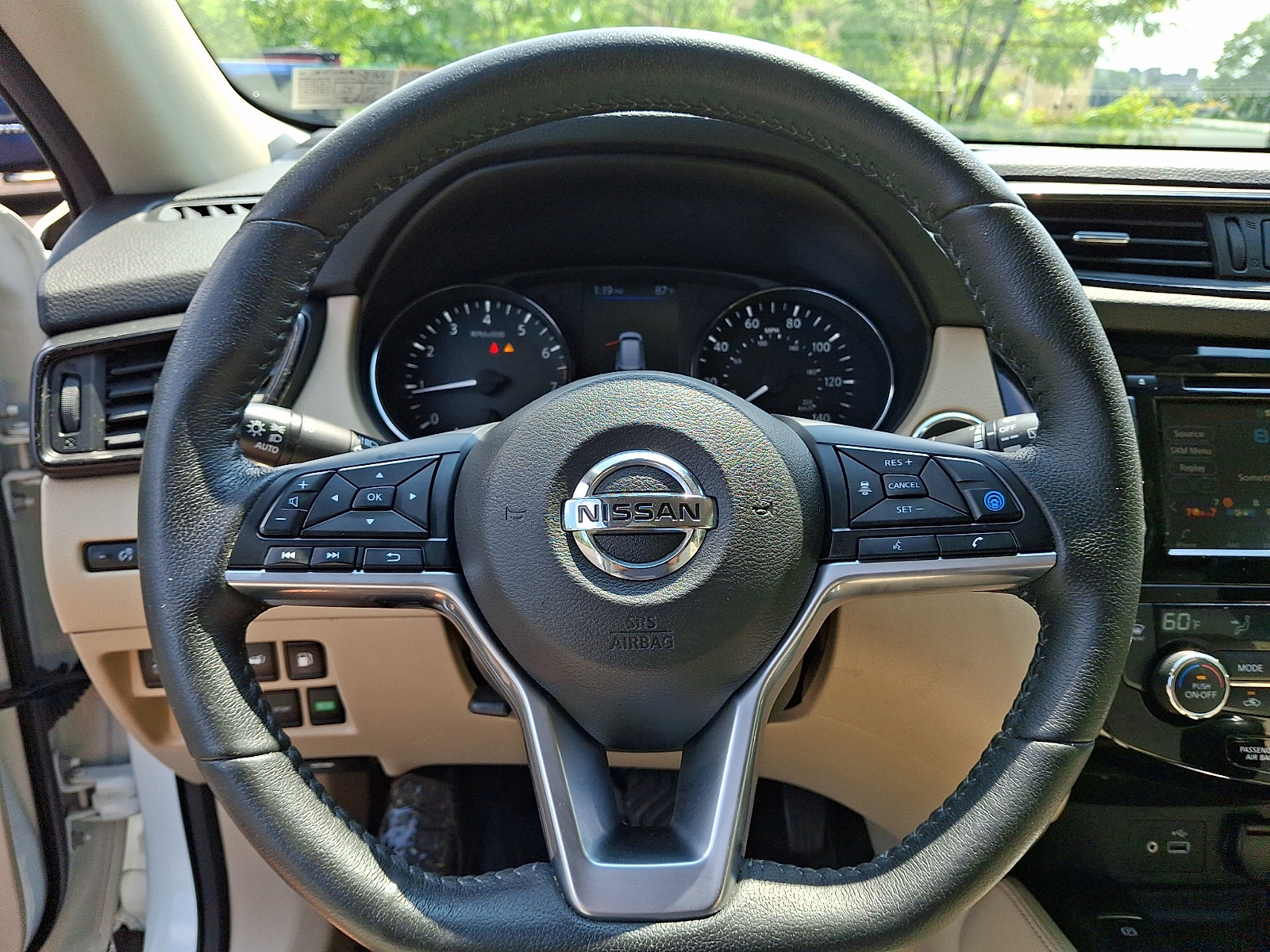 Used 2020 Nissan Rogue SL AWD/4WD image 19