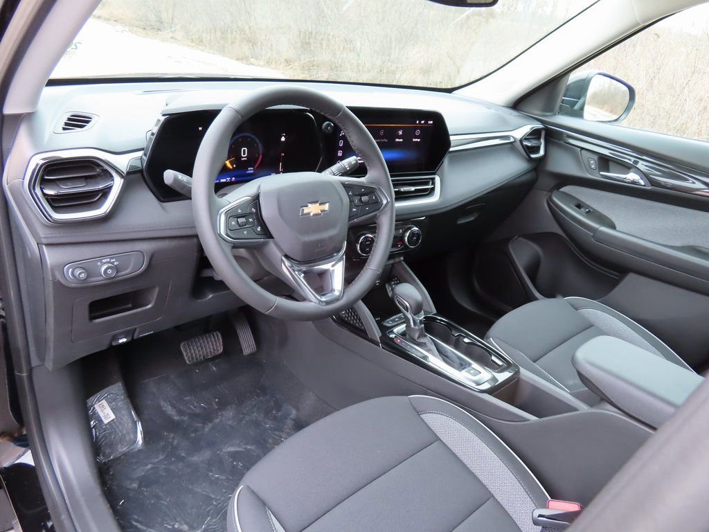 New 2026 Chevrolet TrailBlazer LT w/ Convenience Package AWD/4WD image 19