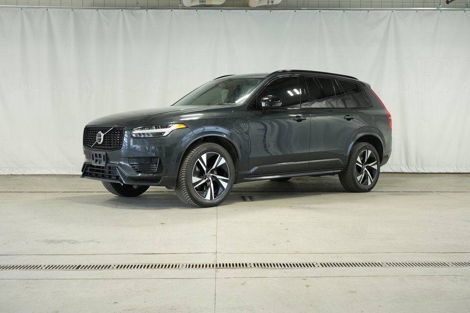 Used 2022 Volvo XC90 T8 R-Design w/ Advanced Package image 1