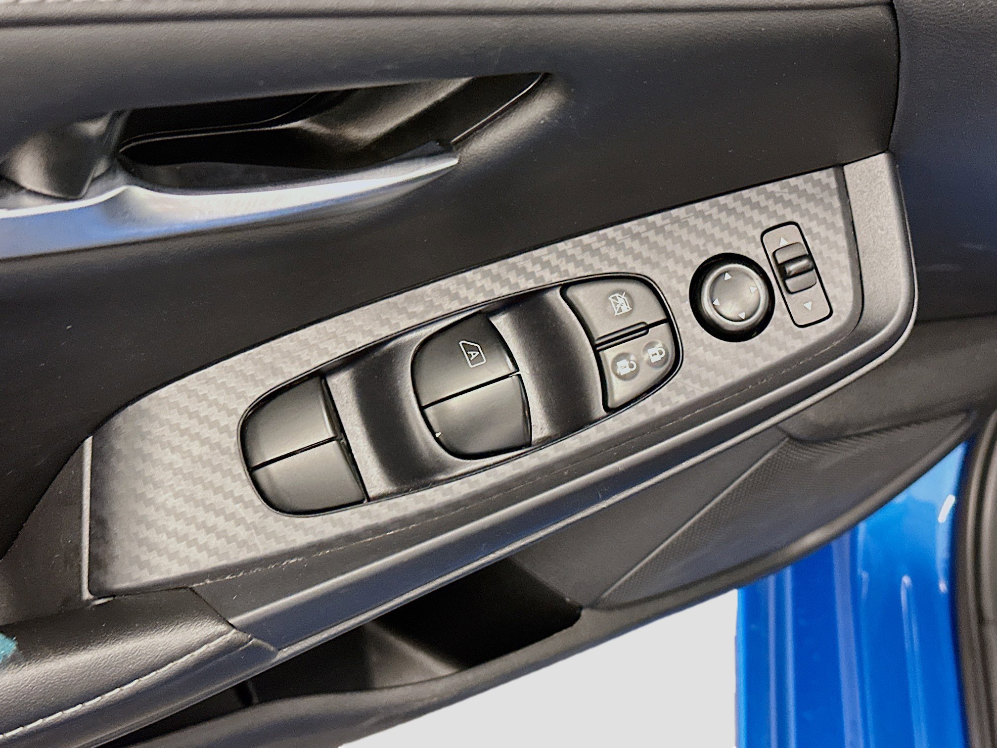 Used 2024 Nissan Sentra SV image 15