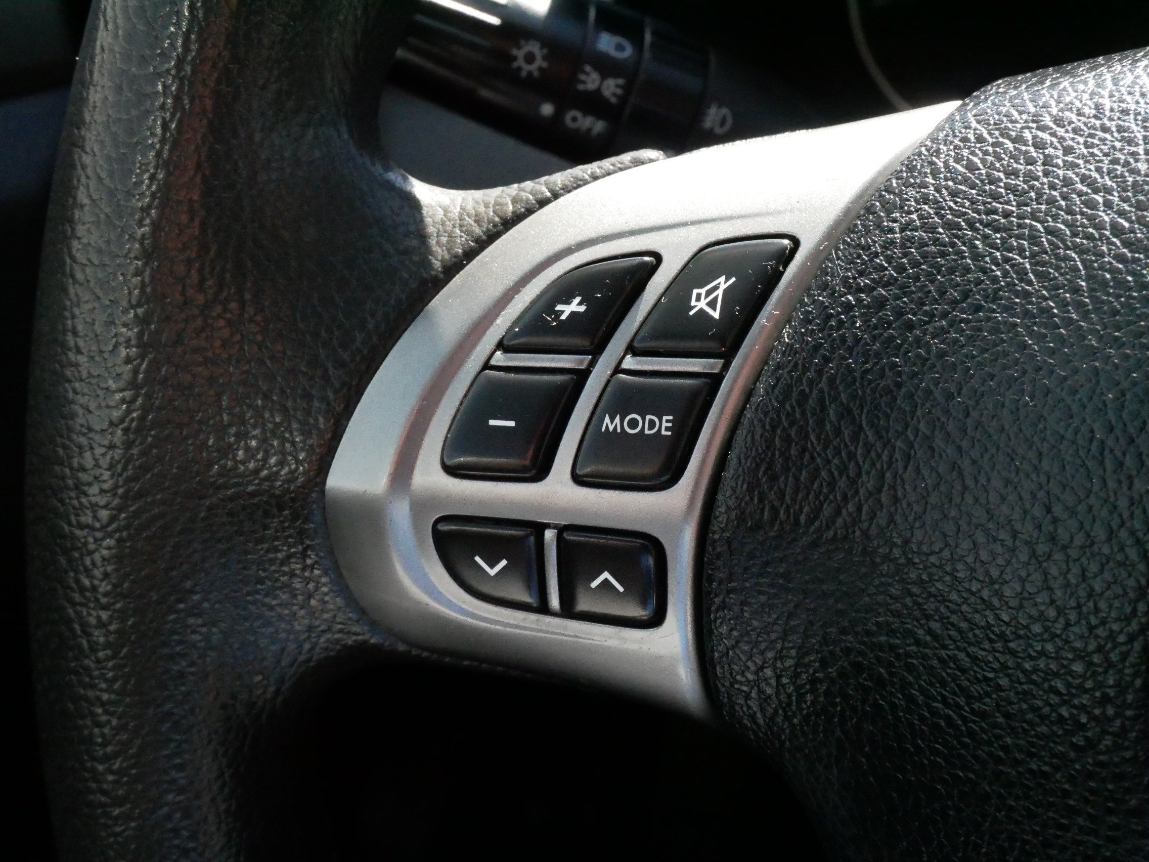Used 2012 Subaru Forester 2.5X Premium AWD/4WD image 26