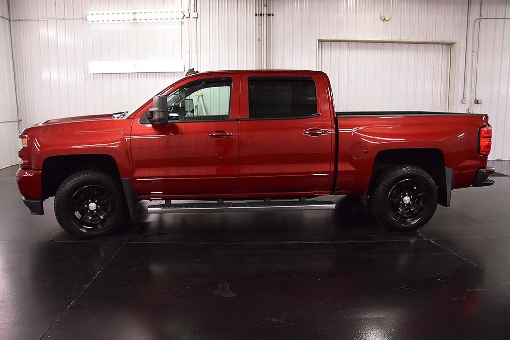 Used 2018 Chevrolet Silverado 1500 LT w/ All Star Edition image 4