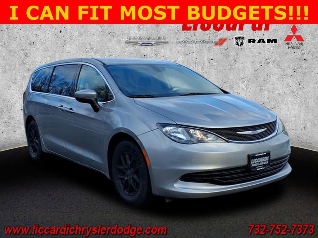 Used 2017 Chrysler Pacifica Touring