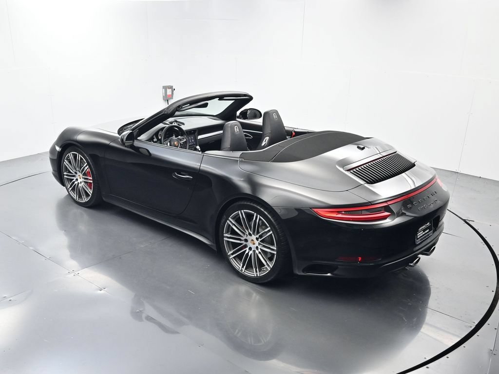 Certified 2019 Porsche 911 Carrera 4S AWD/4WD image 43