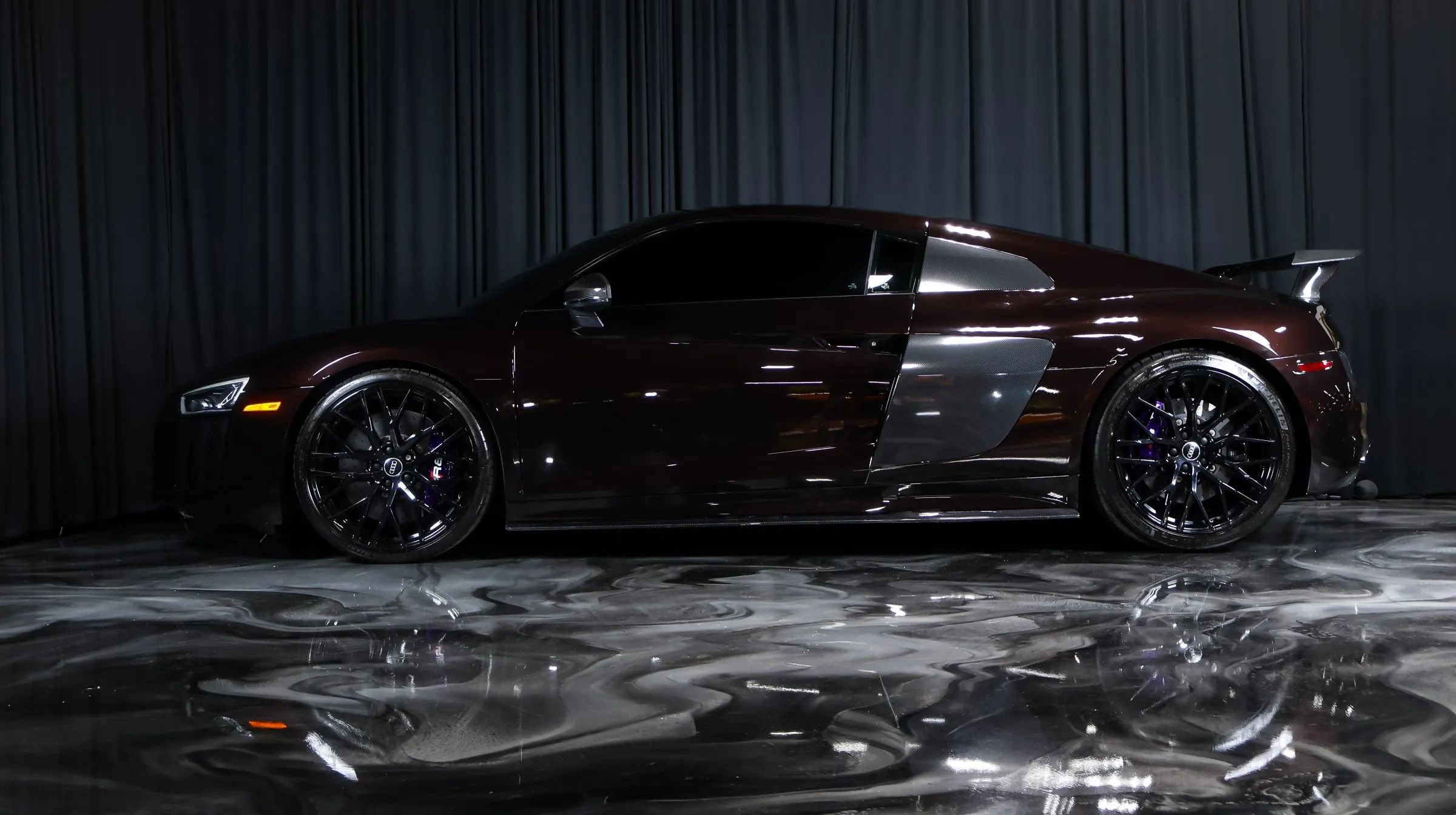 Used 2017 Audi R8 V10 plus image 2