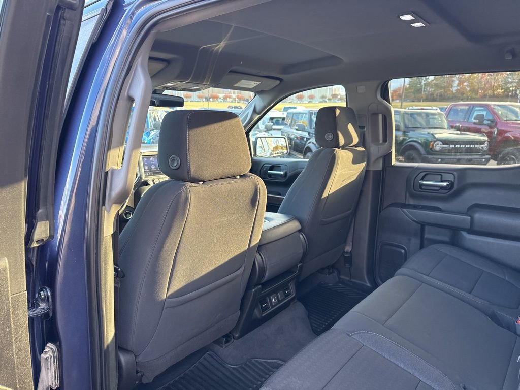 Used 2021 Chevrolet Silverado 1500 LT w/ Z71 Off-Road Package image 15