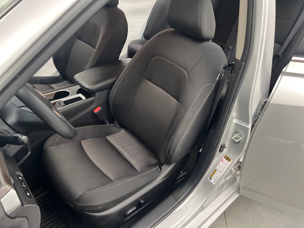 Used 2024 Nissan Altima 2.5 SV FWD image 11