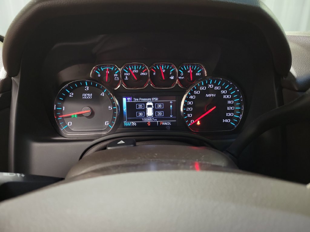 Used 2020 Chevrolet Tahoe LT w/ Luxury Package RWD image 29