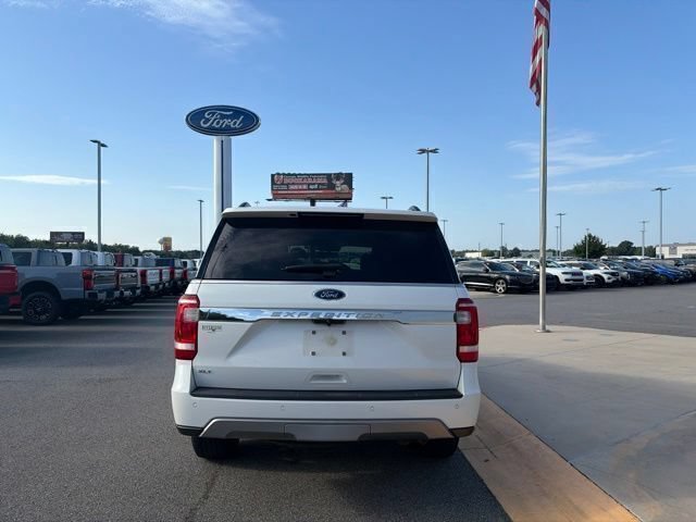 Used 2020 Ford Expedition XLT RWD image 4