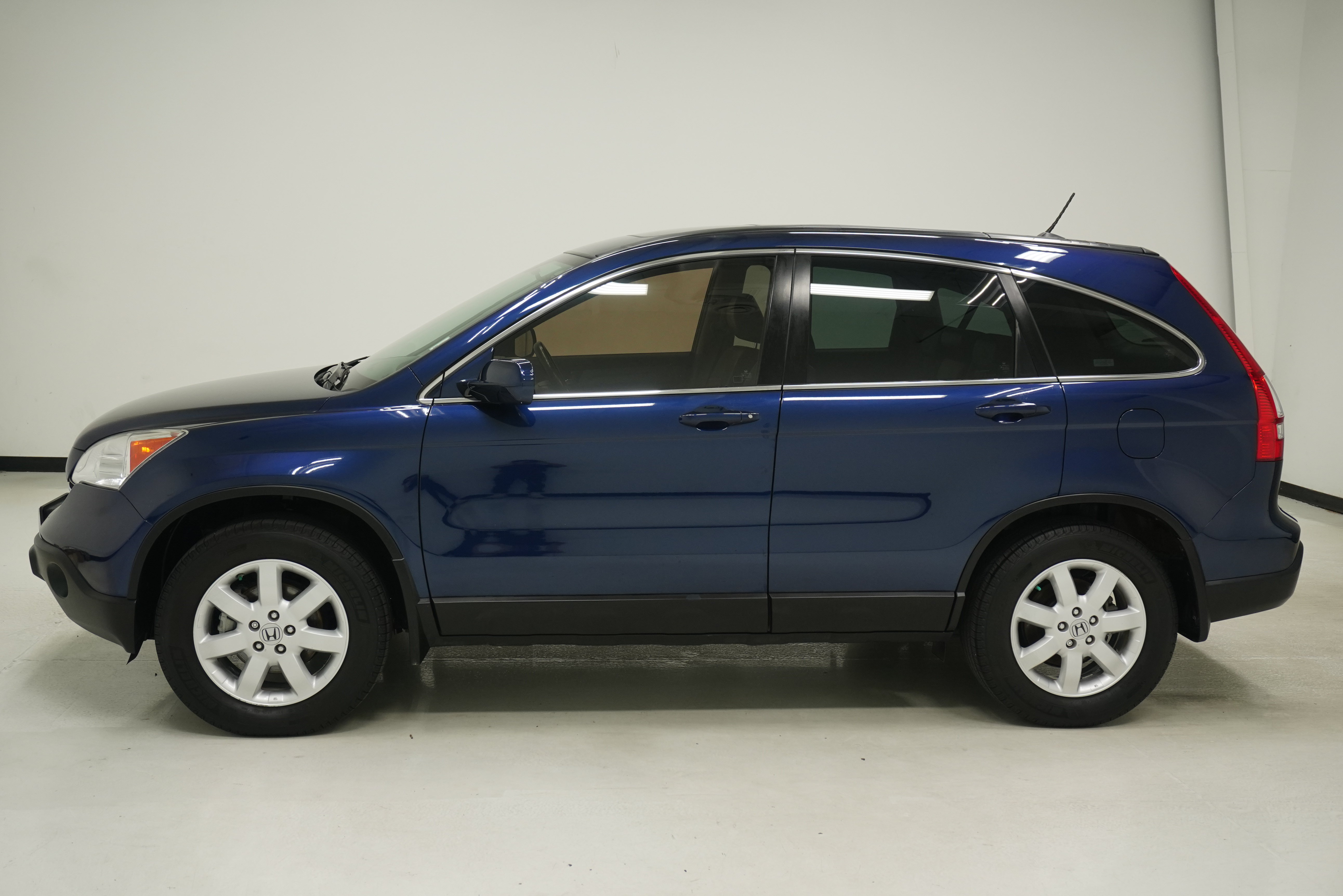 Used 2009 Honda CR-V EX-L image 5