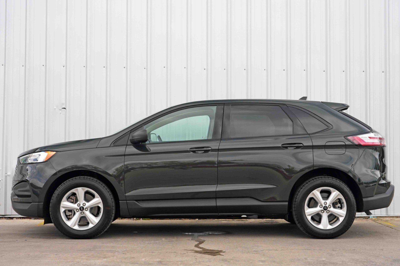 Used 2023 Ford Edge SE image 8