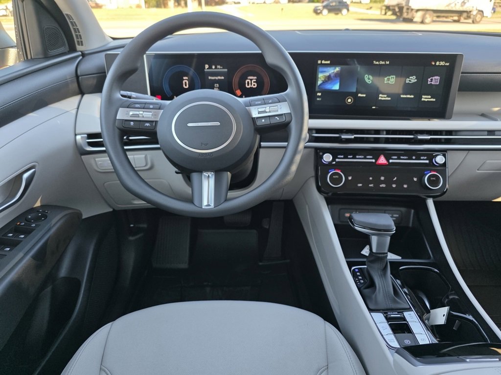 New 2026 Hyundai Tucson SEL image 17