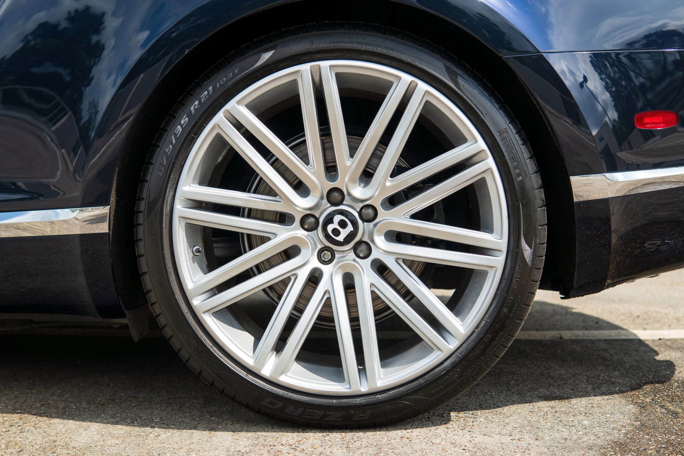 Used 2014 Bentley Continental GT Speed image 26