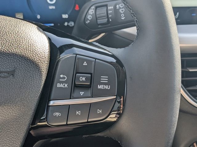 New 2025 Ford Escape SE w/ PHEV Premium Package FWD image 13