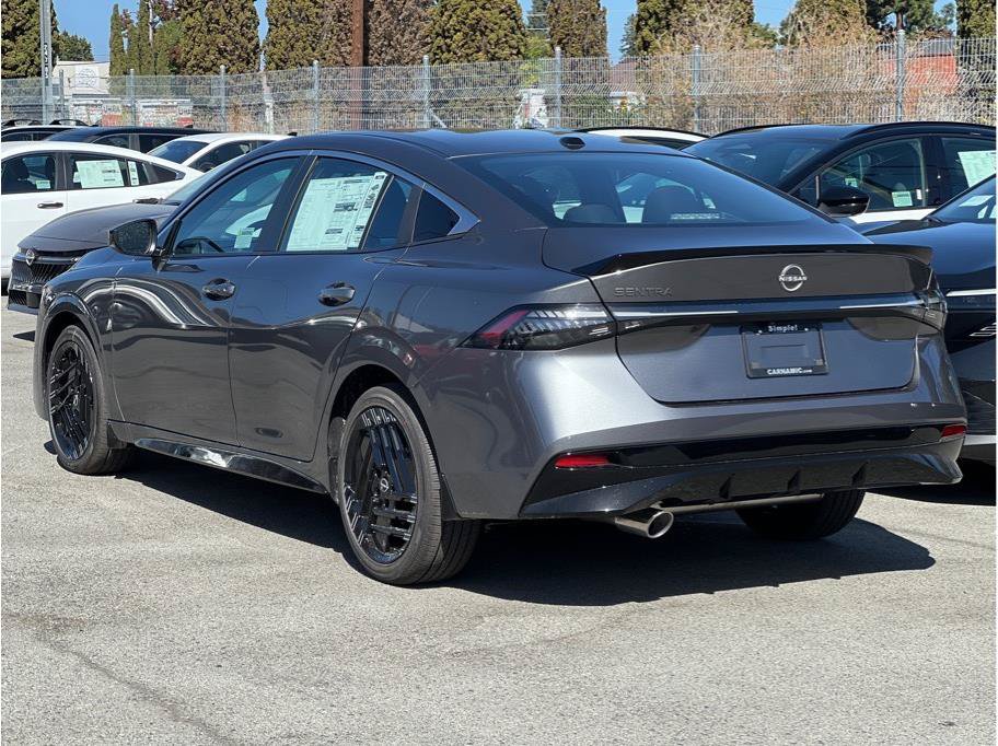 New 2027 Nissan Sentra SR FWD image 6