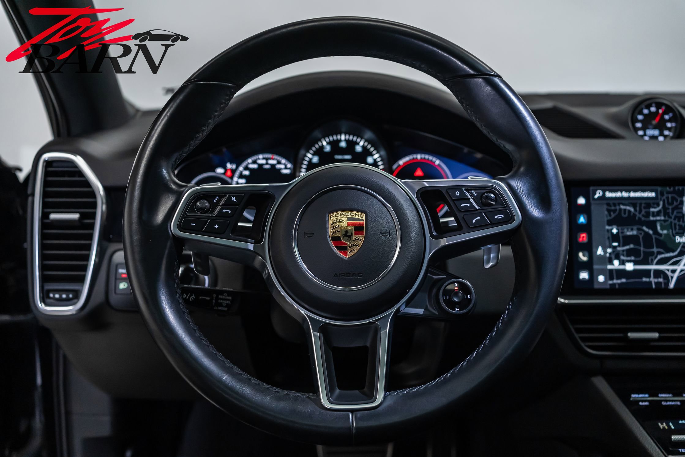 Used 2022 Porsche Cayenne S image 27