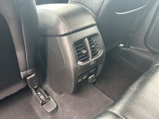 Used 2022 Jeep Cherokee Latitude Lux w/ Sun & Sound Group AWD/4WD image 37