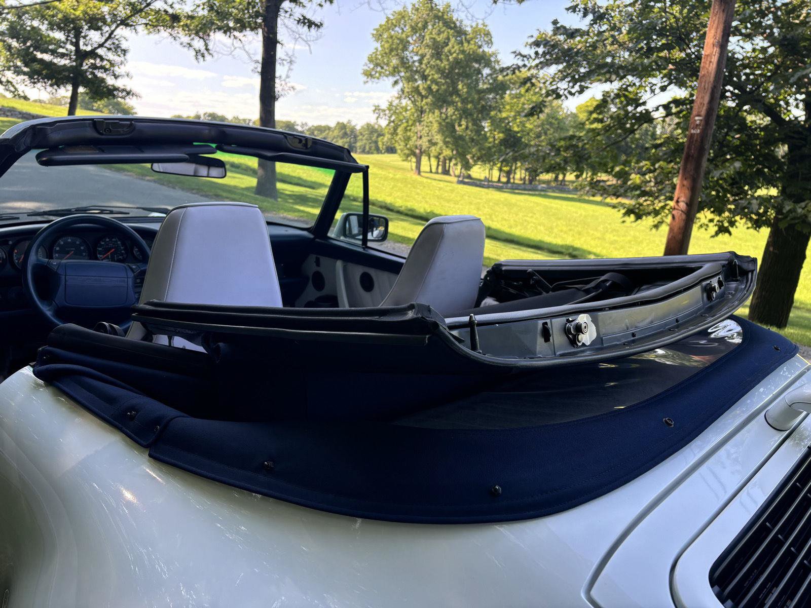 Used 1991 Porsche 911 Carrera image 34