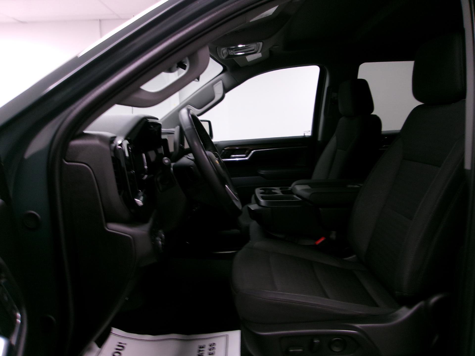 Certified 2025 Chevrolet Silverado 1500 LT image 8