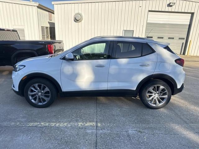 Used 2020 Buick Encore GX Essence w/ Experience Buick Package FWD image 7