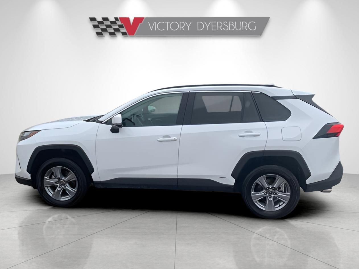 Used 2025 Toyota RAV4 XLE image 5