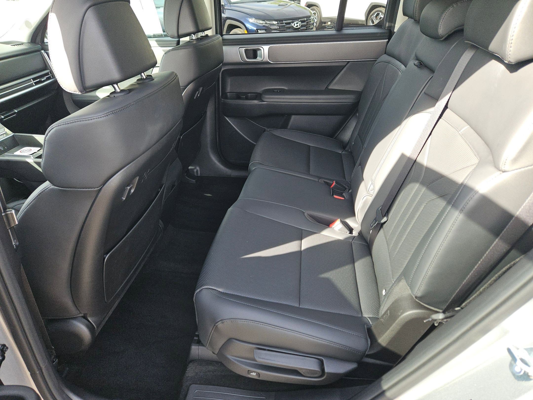 Used 2025 Hyundai Santa Fe XRT image 21