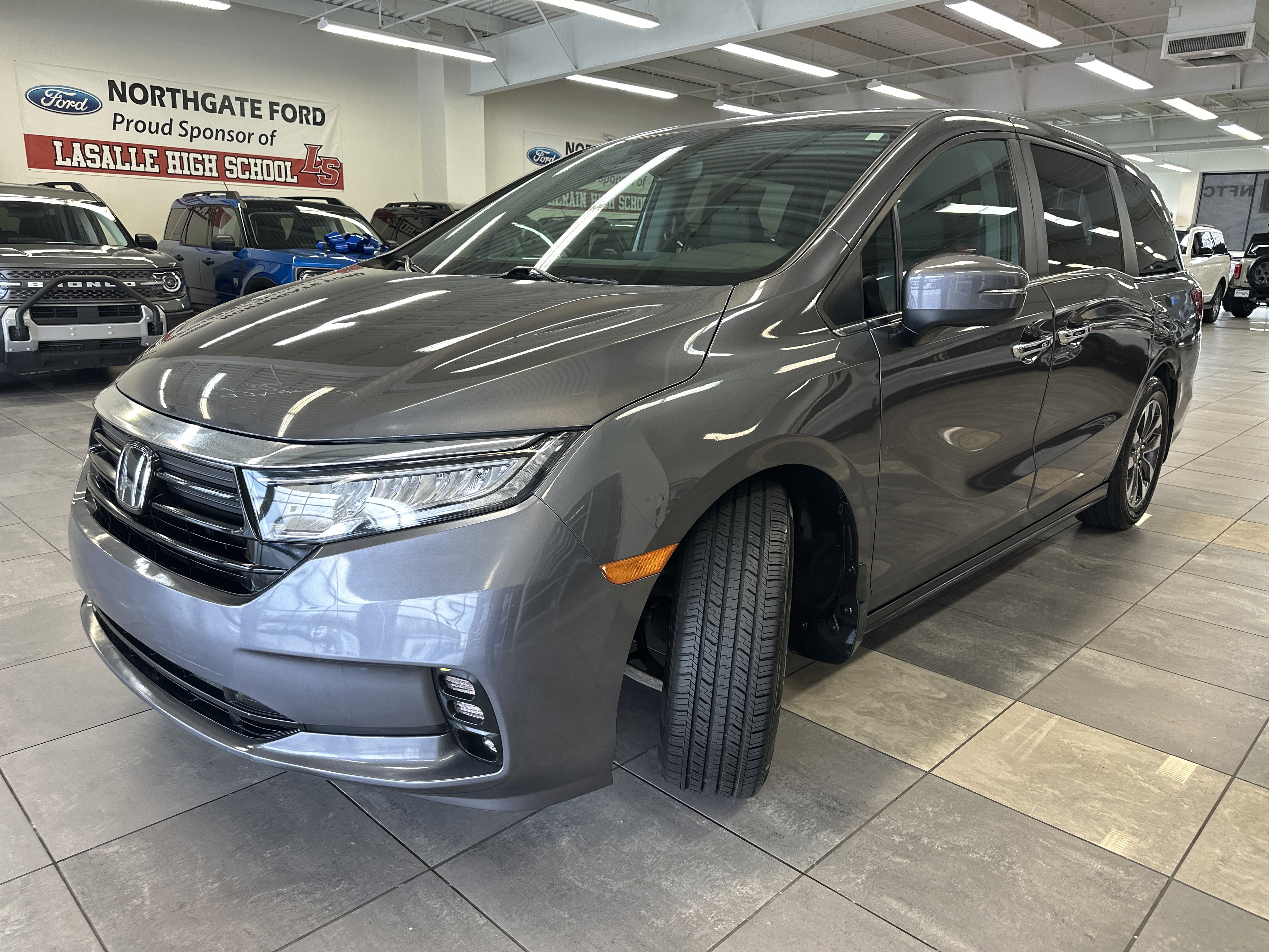 Used 2023 Honda Odyssey EX-L image 17