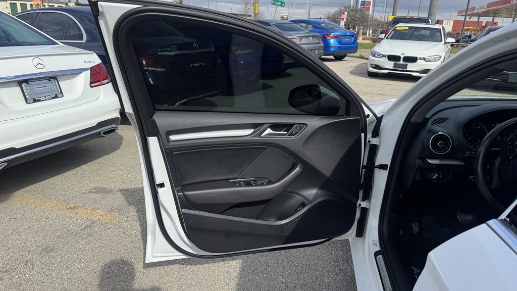 Used 2018 Audi A3 2.0T Premium image 14