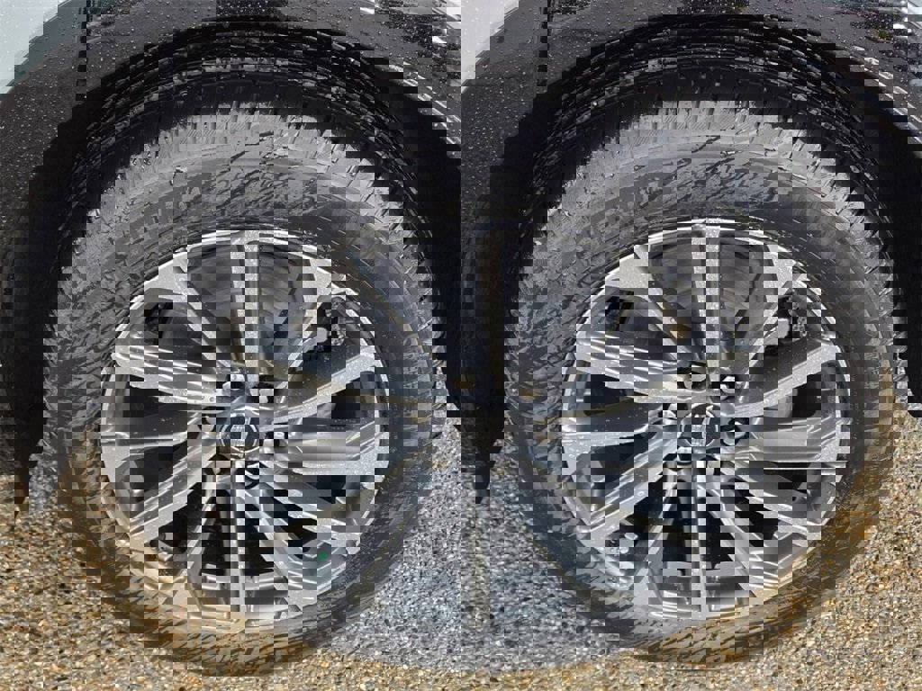 New 2026 Cadillac Lyriq Sport image 12