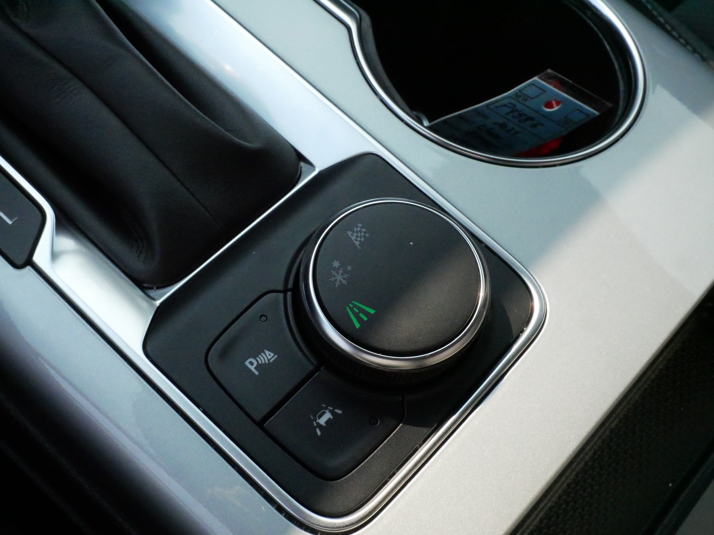 Used 2024 Chevrolet Blazer LT w/ Convenience Package FWD image 25