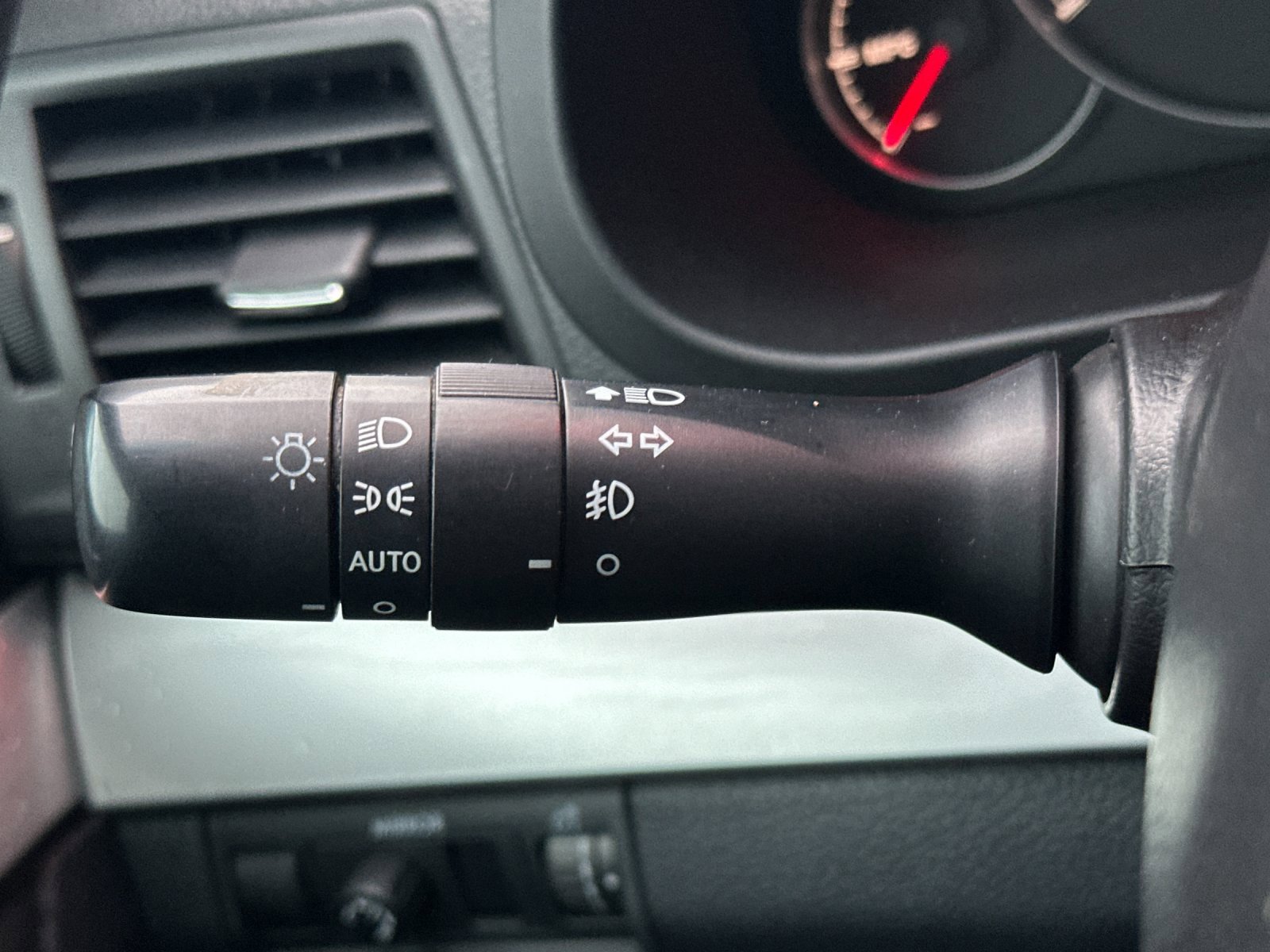 Used 2014 Subaru Outback 2.5i image 24