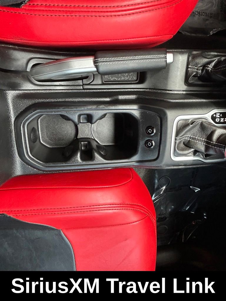 Used 2018 Jeep Wrangler Unlimited Sahara AWD/4WD image 19
