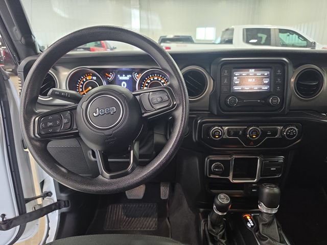 Used 2021 Jeep Wrangler Sport AWD/4WD image 10