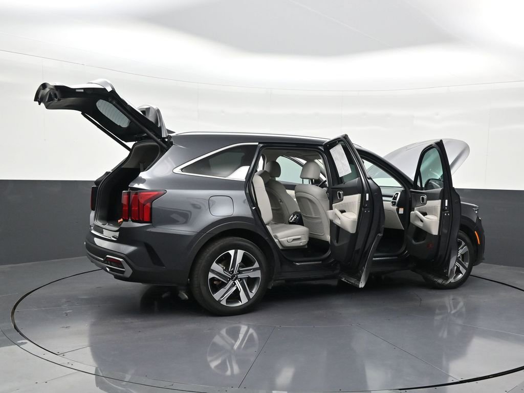 Used 2023 Kia Sorento SX Prestige image 32