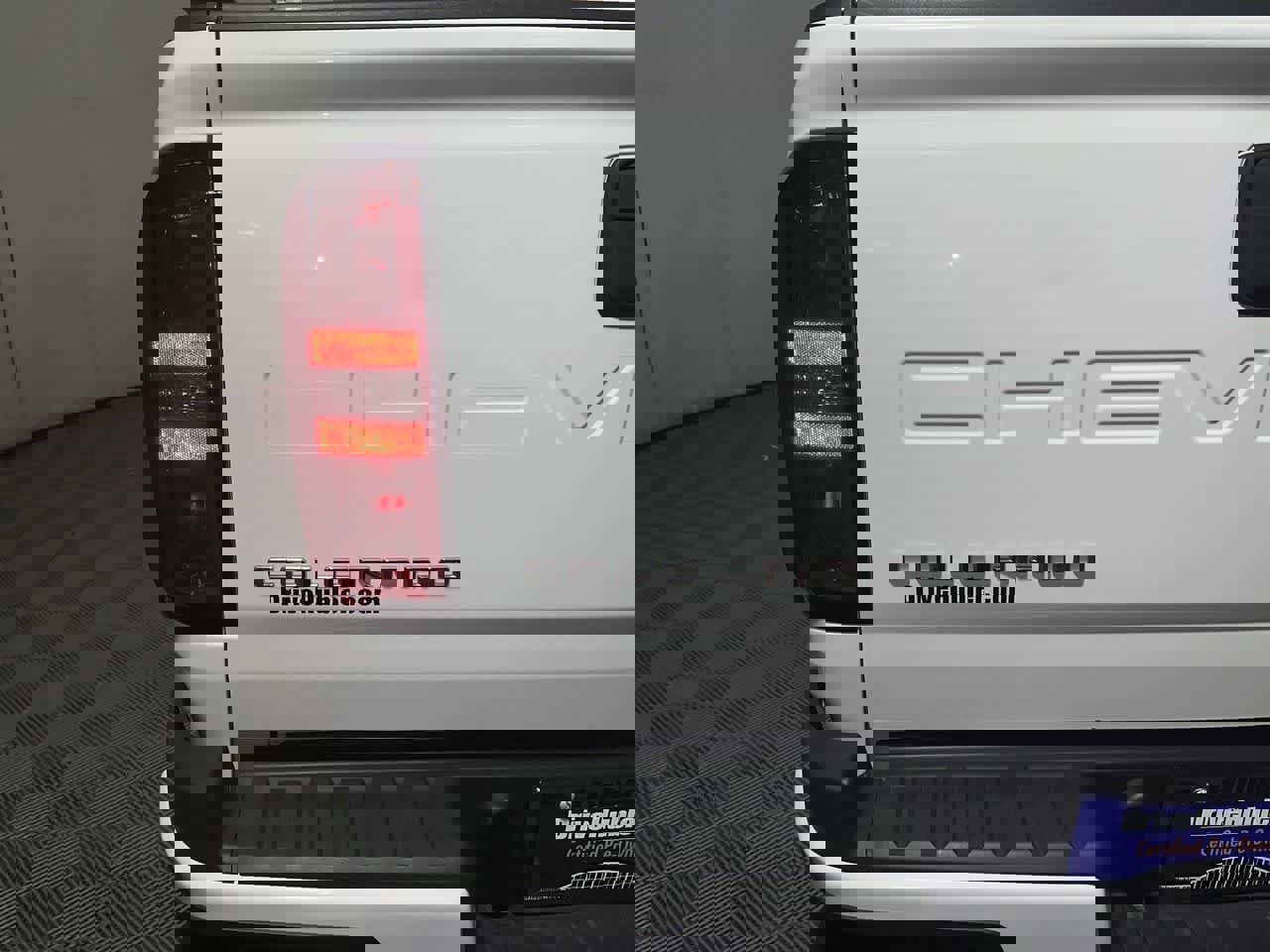 Used 2022 Chevrolet Colorado LT w/ Fleet Safety Package image 11