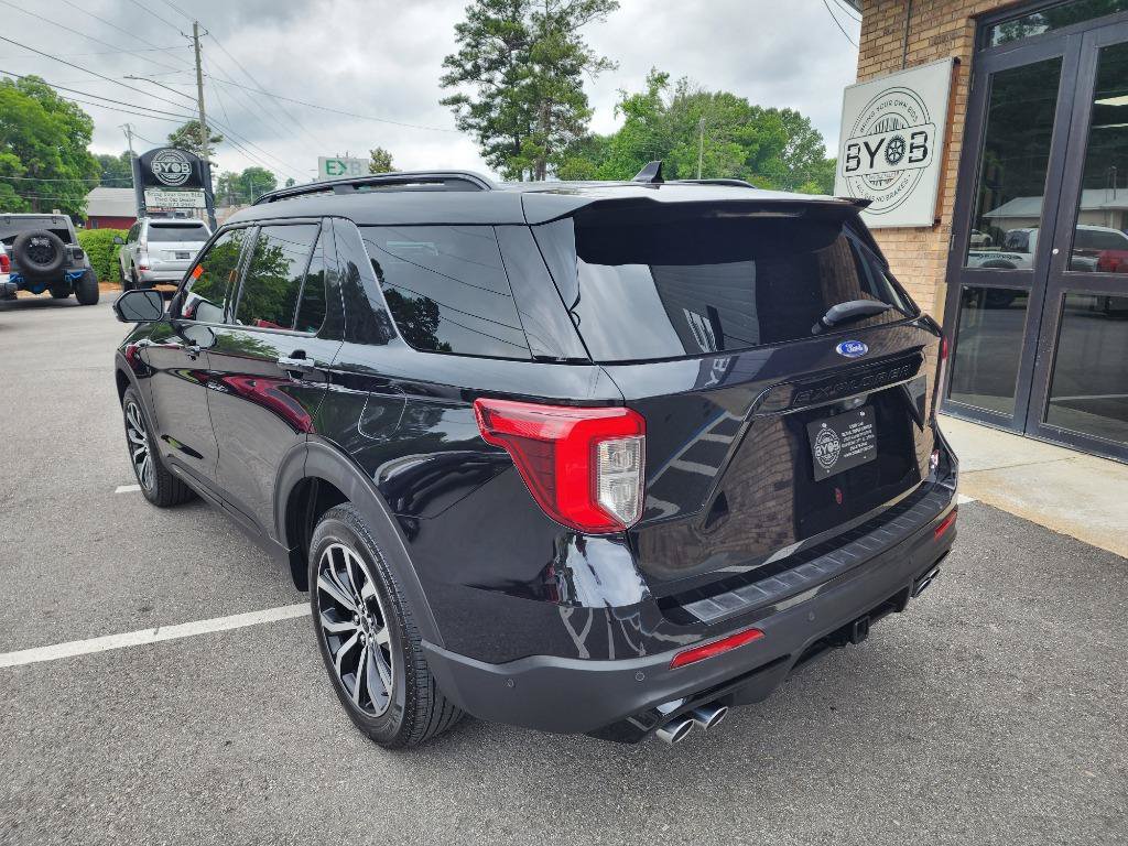 Used 2020 Ford Explorer ST w/ Premium Technology Package AWD/4WD image 3